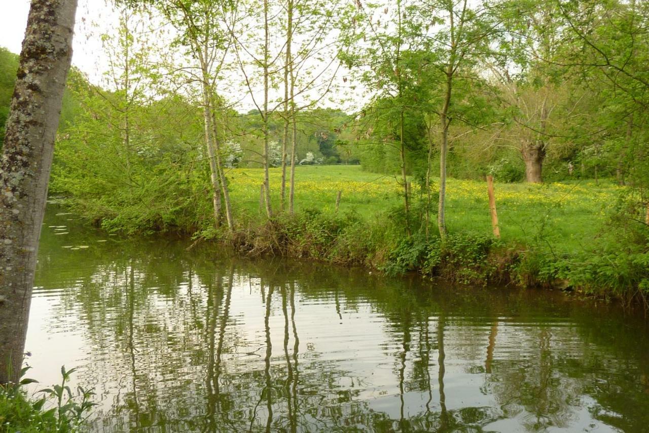moulin de Rimer Auvers-le-Hamon Buitenkant foto