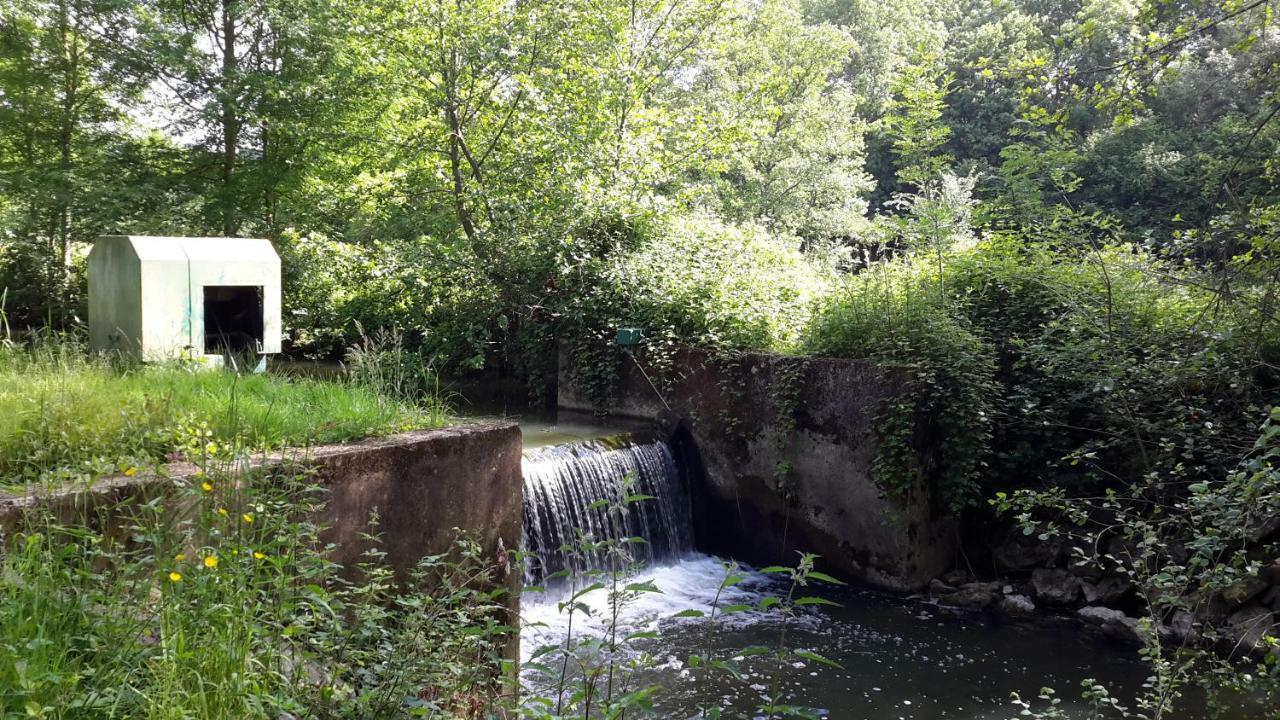 moulin de Rimer Auvers-le-Hamon Buitenkant foto